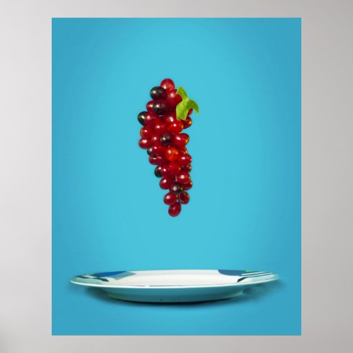 Impresión flotante de la uva poster