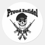 Infiel orgulloso (cráneo) etiqueta