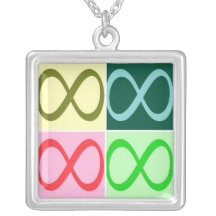 Infinito y más allá collares personalizados