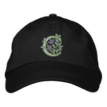 Inicial C del monograma de la flor Gorro Bordado