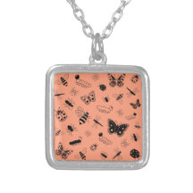 Insectos y mariposas lindos (naranja del vector de collares