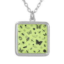 Insectos y mariposas lindos (parte posterior del v colgante personalizado