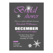 Invierno con clase con la invitación nupcial púrpu