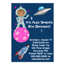 Invitación afroamericana del cumpleaños del astron