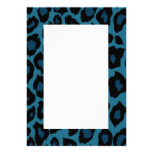 Invitación azul del estampado leopardo