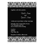 Invitación blanco y negro del boda del damasco