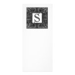 Invitación céltica con monograma de plata del boda