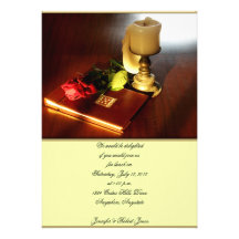 Invitación color de rosa y de la vela romántica de