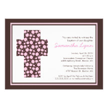 Invitación cruzada rosada moderna del bautismo de 