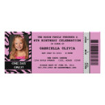 Invitación de la fiesta de cumpleaños del boleto d
