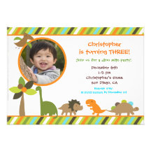 Invitación de la fiesta de cumpleaños del dinosaur