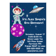 Invitación del cumpleaños del astronauta del chica