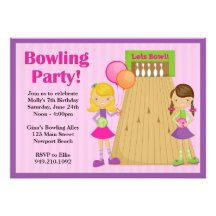 Invitación del cumpleaños del fiesta que rueda par