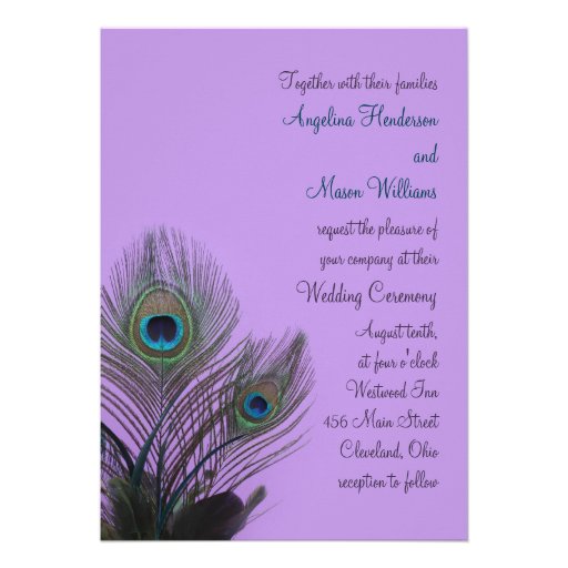 Invitación elegante del boda del pavo real (púrpur