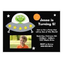 Invitación extranjera de la fiesta de cumpleaños