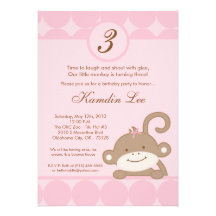 invitación femenina rosada del cumpleaños del mono