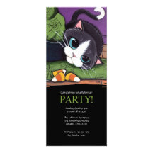Invitación linda del fiesta de Halloween del gato 