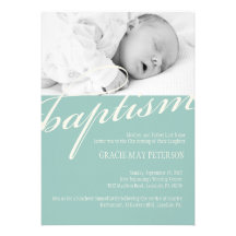 Invitación moderna del bautismo del bebé