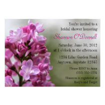 Invitación nupcial de la ducha de la lila preciosa invitaciones