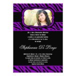 invitación púrpura de Quinceanera del estampado de