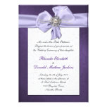 Invitación púrpura del boda del damasco