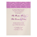Invitación púrpura del boda del damasco de la orqu invitaciones