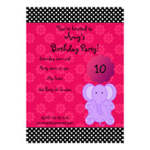 Invitación púrpura linda del cumpleaños del elefan
