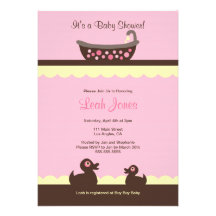 Invitación rosada de la fiesta de bienvenida al be