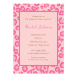 Invitación rosada de la fiesta de bienvenida al be