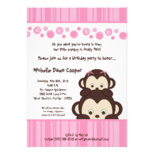 invitación rosada femenina del cumpleaños del mono