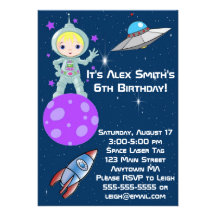 Invitación rubia del cumpleaños del astronauta del