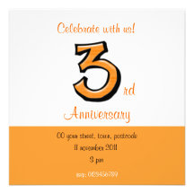 Invitación tonta del aniversario del naranja del n