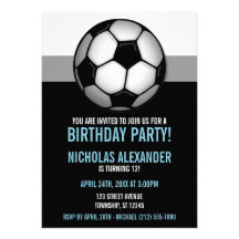 Invitaciones azules y negras del balón de fútbol d comunicados personales 
