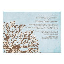 Invitaciones coralinas del boda de playa de Brown  Invitación