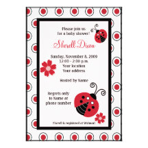 Invitaciones de moda rosadas de la mariquita 5x7 d comunicado personalizado