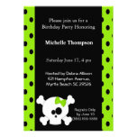 Invitaciones femeninas del cumpleaños del verde de invitaciones personalizada