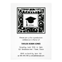 Invitaciones modernas blancos y negros de la gradu anuncio personalizado