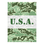 Invitaciones verdes de encargo del camuflaje del e anuncios personalizados