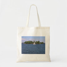 Isla con el yate bolsa