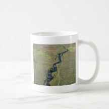 Jardín del canto rodado de río de Kanuti Taza De Café