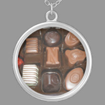 Joyería del chocolate collares