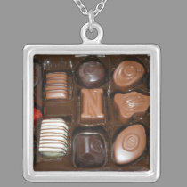 Joyería del chocolate collares