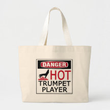 Jugador de trompeta caliente bolsa