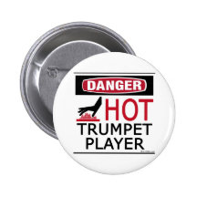 Jugador de trompeta caliente pins