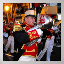 Jugar el euphonium en Ramos Domingo, Marbella Poster