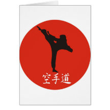 Karate del sol naciente tarjeta