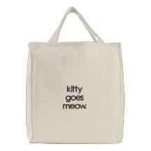 kittygoesmeow. bolsas de mano bordadas