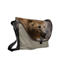 La bolsa de mensajero del oso de Kodiak Bolsas De Mensajería