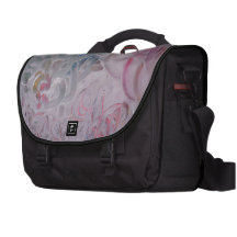 La bolsa de mensajero elegante y sensata