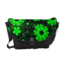 La bolsa de mensajero floral con las flores verdes bolsa de mensajeria 